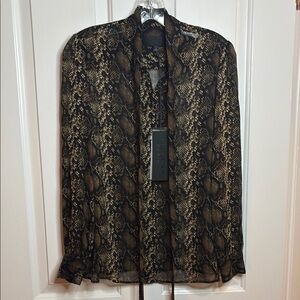 NWT NILI LOTAN Carina silk blouse in beige/brown python print size small